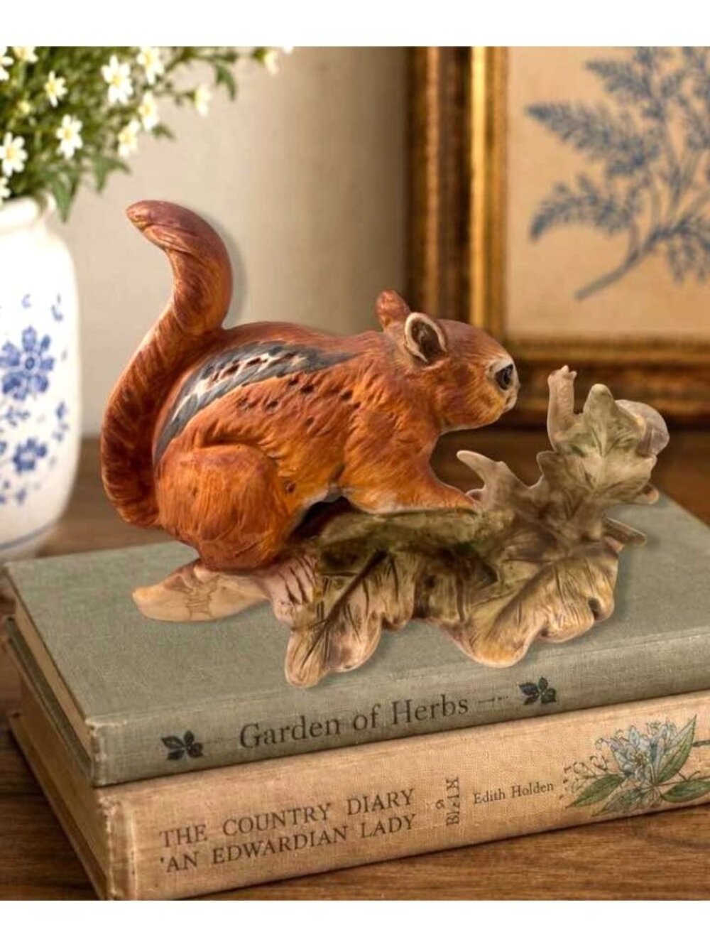 Vintage Ceramic Chipmunk Figurine With Snail On Leaf Base - Woodland Wildlife De - Picture 2 of 8
